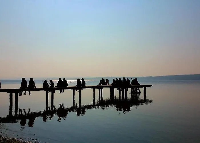 Lejlighed Grosse Mit Dachterrasse In Starnberg